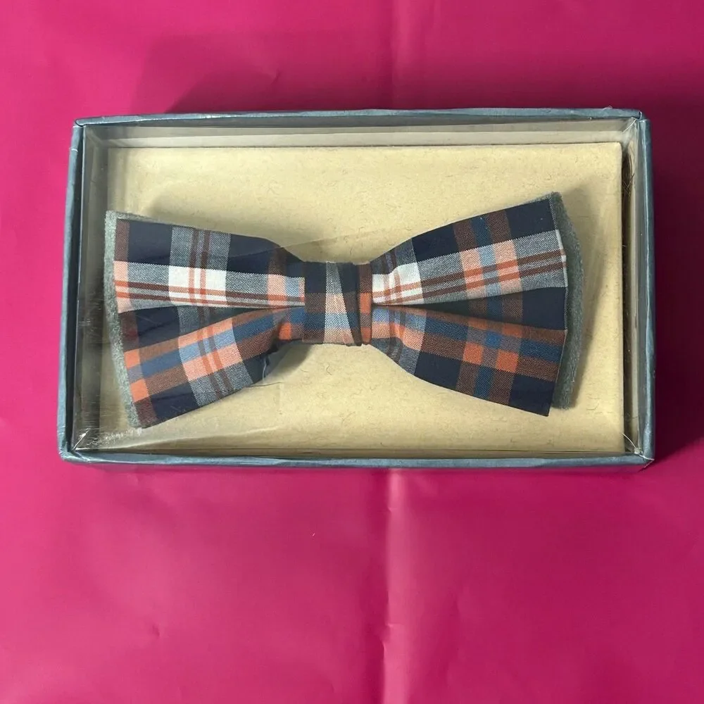 Forell Bow Tie Mens OS Pre-Tied Plaid Navy Orange Boxed Gift Classic Preppy